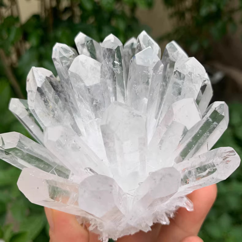 Natural White Quartz Cluster - 375g Energy Cleansing Stone for Office Desk & Aquarium